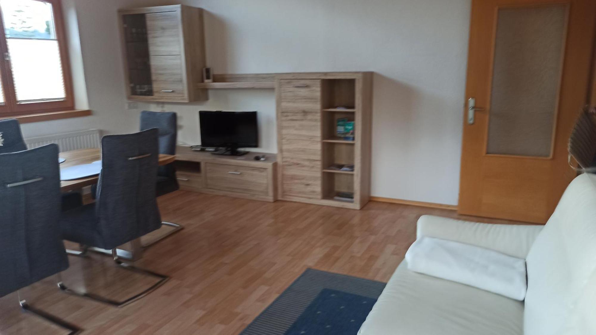 Apartment Guem อ็อบชไตก์ ภายนอก รูปภาพ